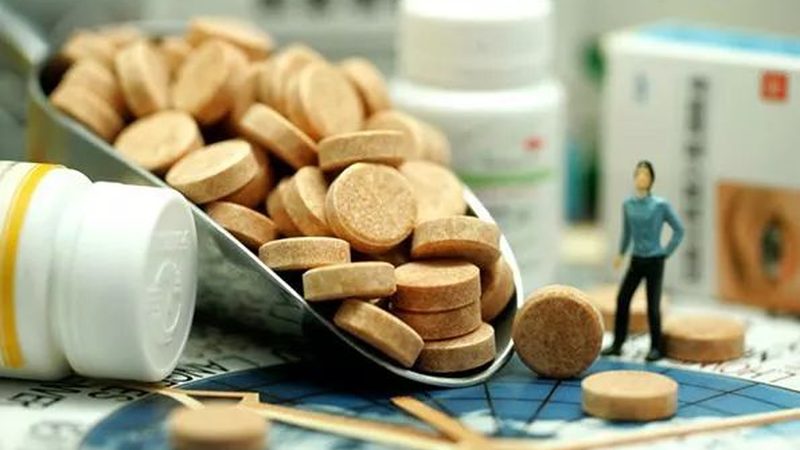 高鈣片：老年人的骨骼守護(hù)神，如何挑選最合適？**